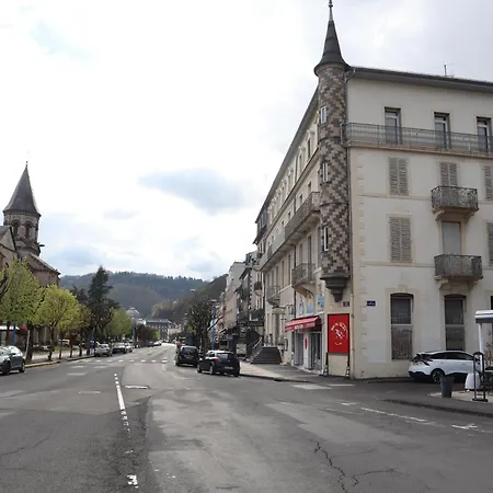 201, Les Ambassadeurs Lejlighed